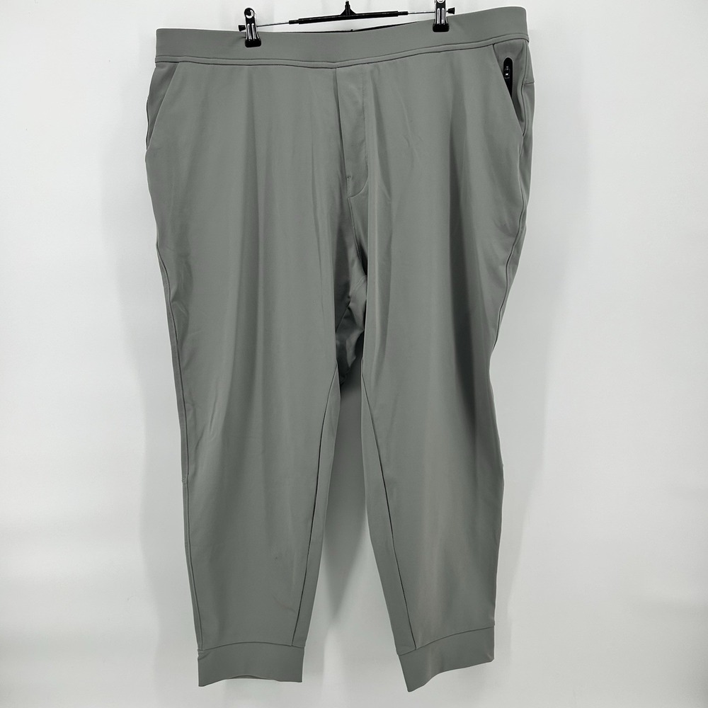 Public Rec Joggers Mens 42x30 Fog Gray Drawstrings All Day Every Day Stretch NWT